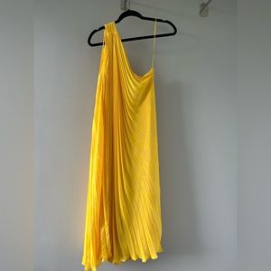 Banana Republic yellow accordion one shoulder dress